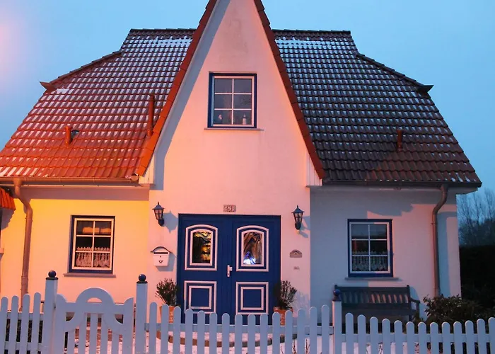 Cozy Apartment in Boltenhagen near Seabeach