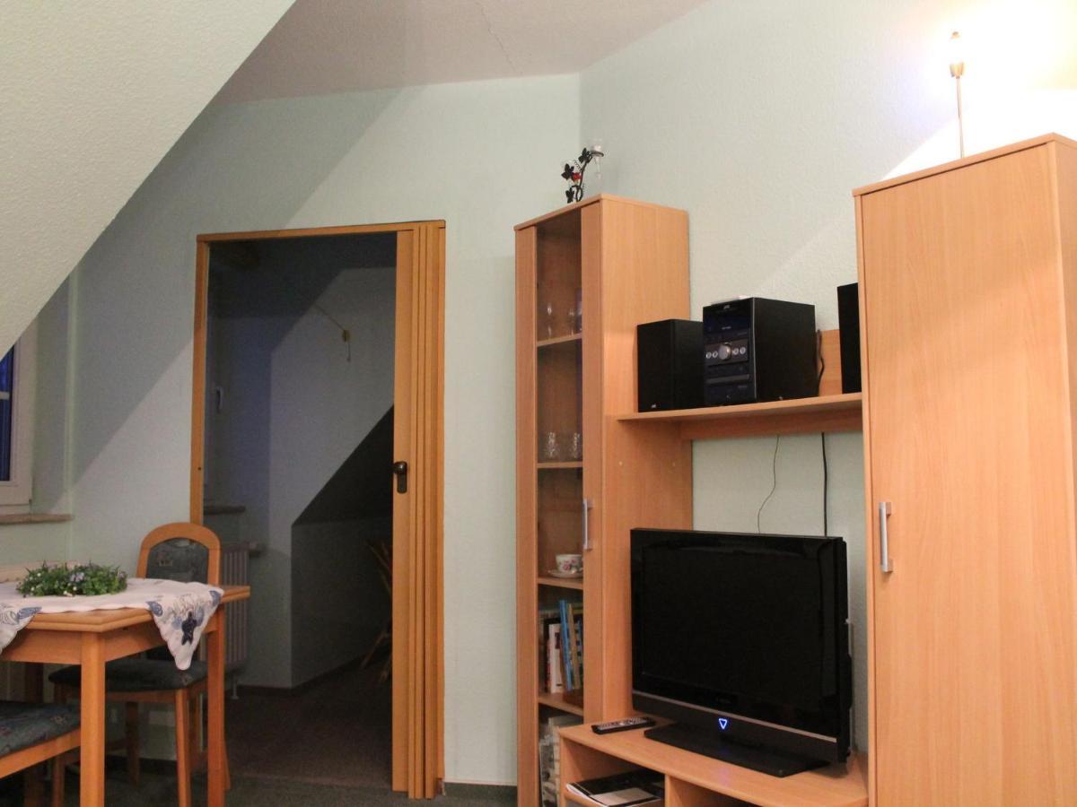 Cozy In Boltenhagen Near Seabeach *